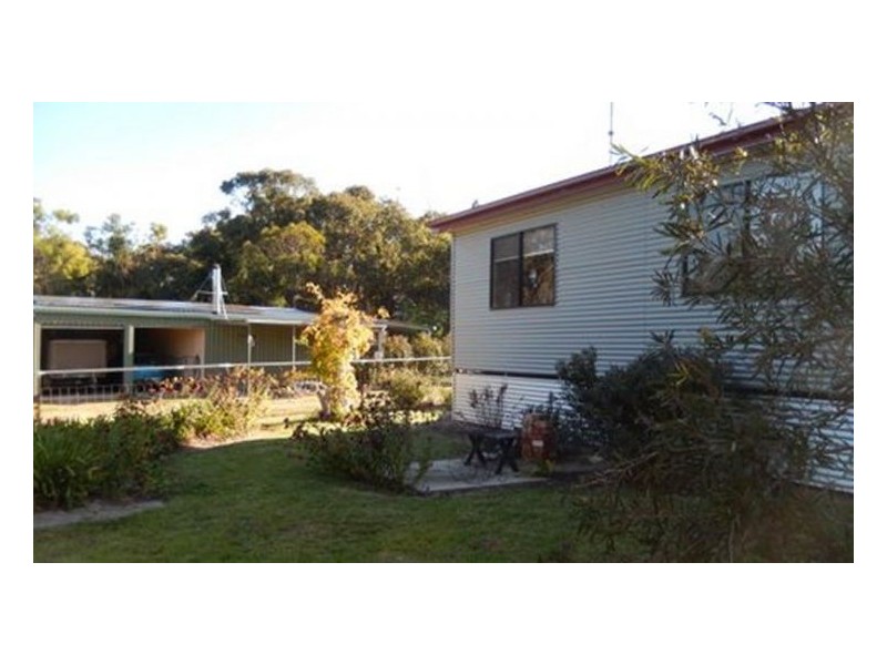 697 Donnellys Castle Road, Stanthorpe QLD 4380