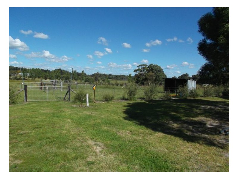 697 Donnellys Castle Road, Stanthorpe QLD 4380