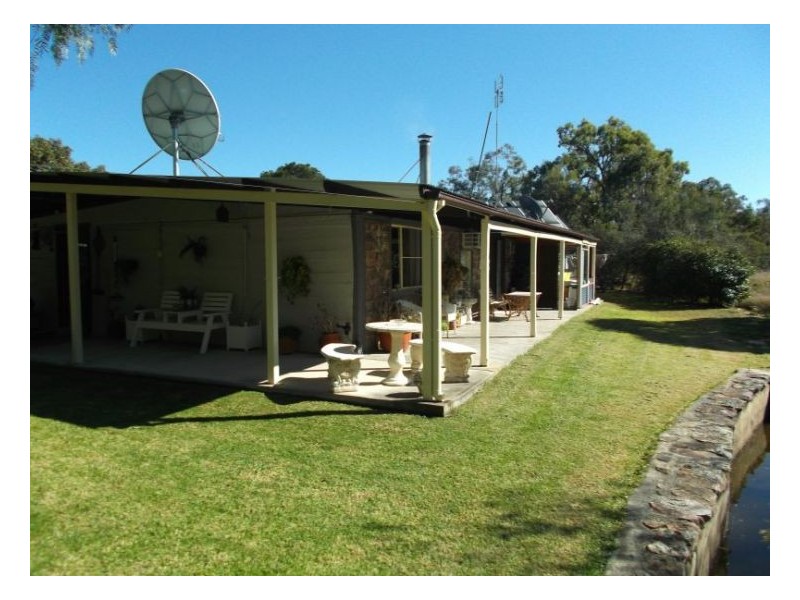 74 Cala Lane, Glen Aplin QLD 4381