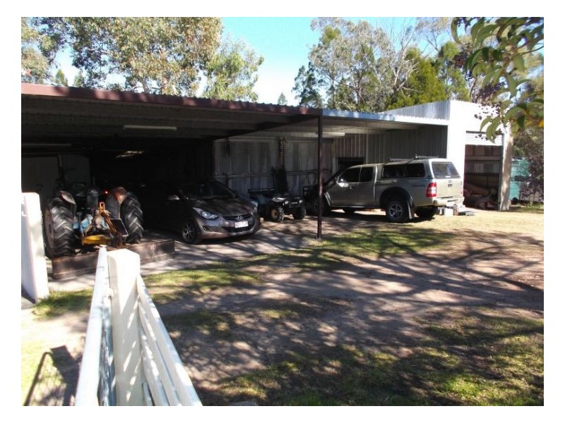 74 Cala Lane, Glen Aplin QLD 4381