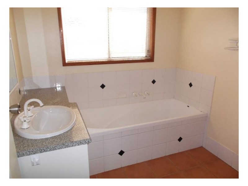 6 Britannia Street, Stanthorpe QLD 4380