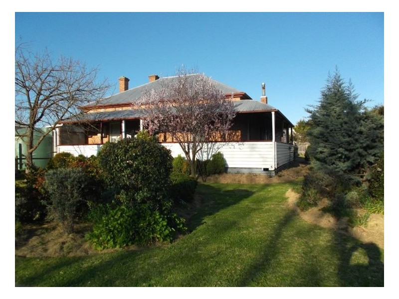 33 Marsh Street, Stanthorpe QLD 4380