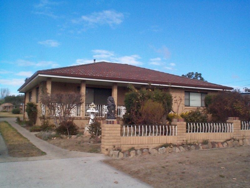 25 College Road, Stanthorpe QLD 4380