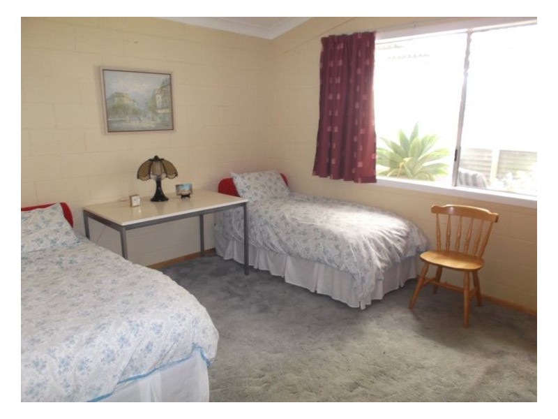 25555 New England Highway, Stanthorpe QLD 4380