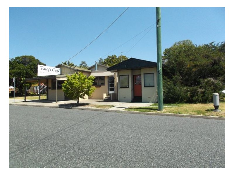 2 McGregor Terrace, Stanthorpe QLD 4380