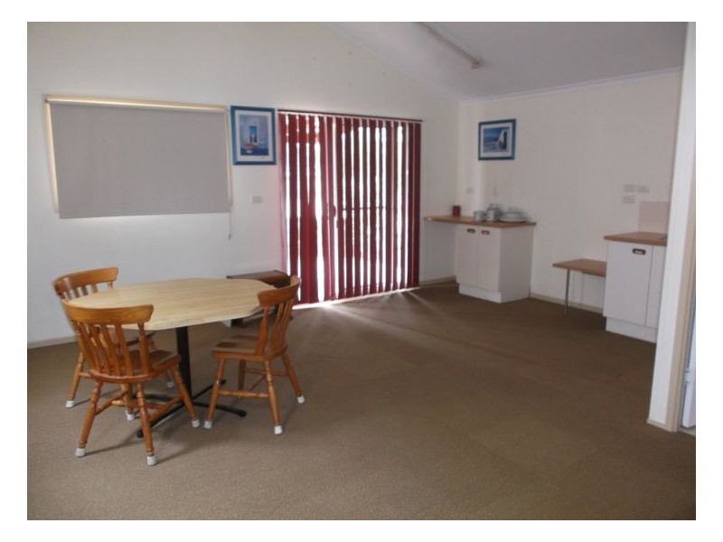 27144 New England Highway, Stanthorpe QLD 4380