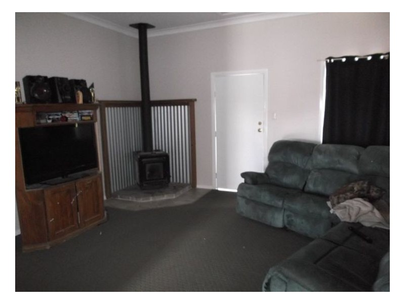 37 Symes Street, Stanthorpe QLD 4380