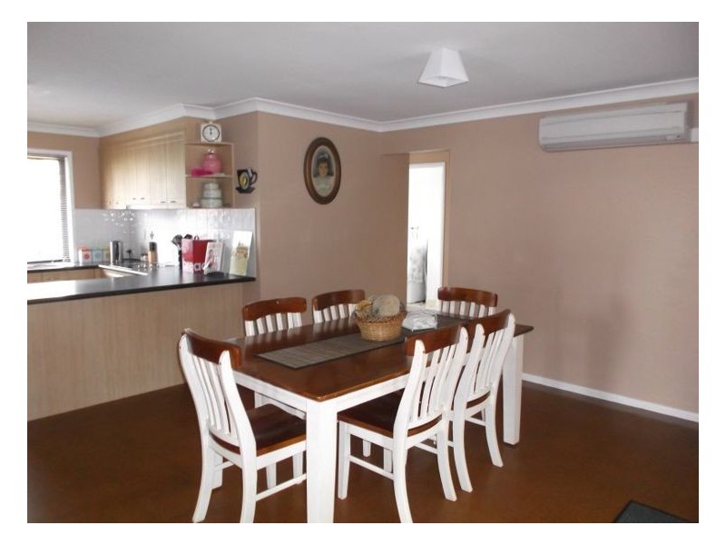 3 Barton Street, Stanthorpe QLD 4380