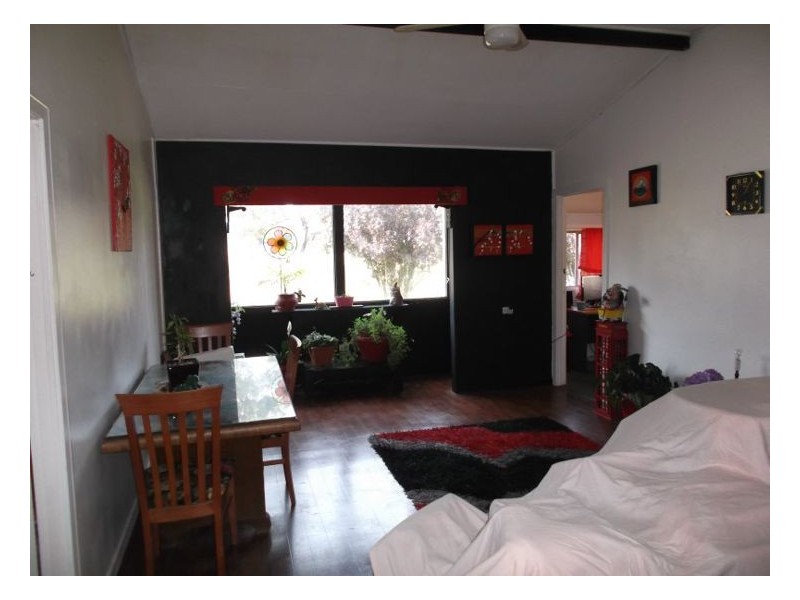 105 Mt Tully Road, Stanthorpe QLD 4380