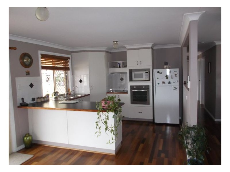 42 Torrisi Terrace, Stanthorpe QLD 4380