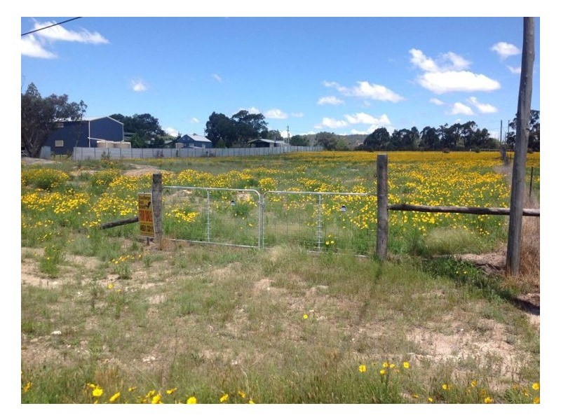 Lots 61-63 Wallace Court, Glen Aplin QLD 4381