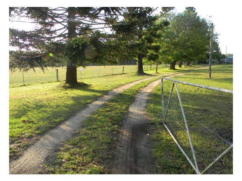 57 Siviter Road, Stanthorpe QLD 4380