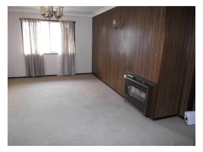 37 Denham Street, Stanthorpe QLD 4380