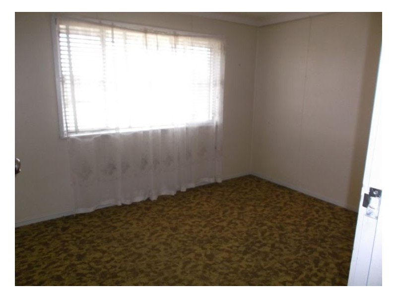 37 Denham Street, Stanthorpe QLD 4380