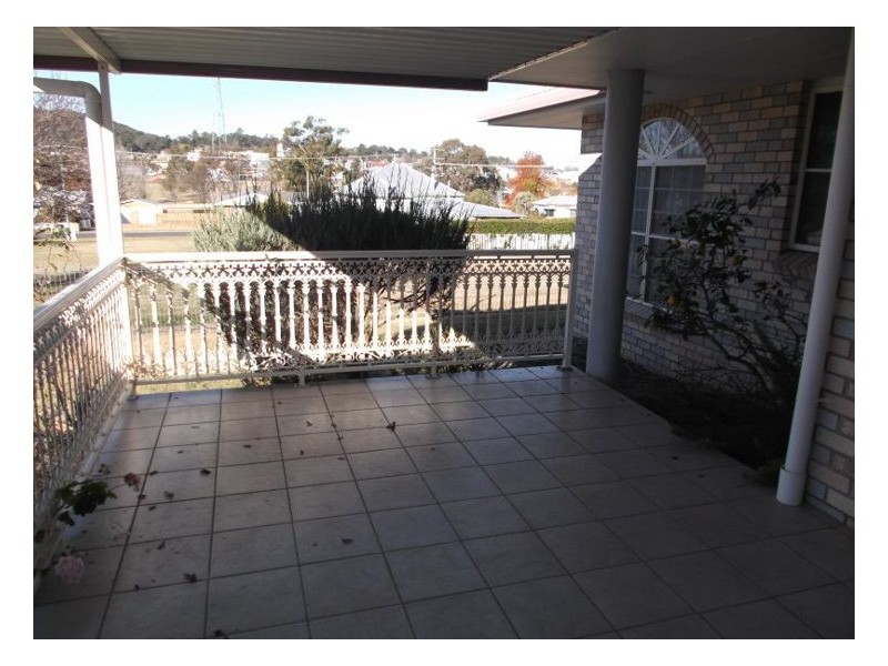 44 Railway Street, Stanthorpe QLD 4380