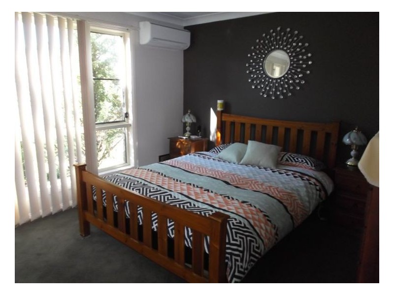 83 College Road, Stanthorpe QLD 4380