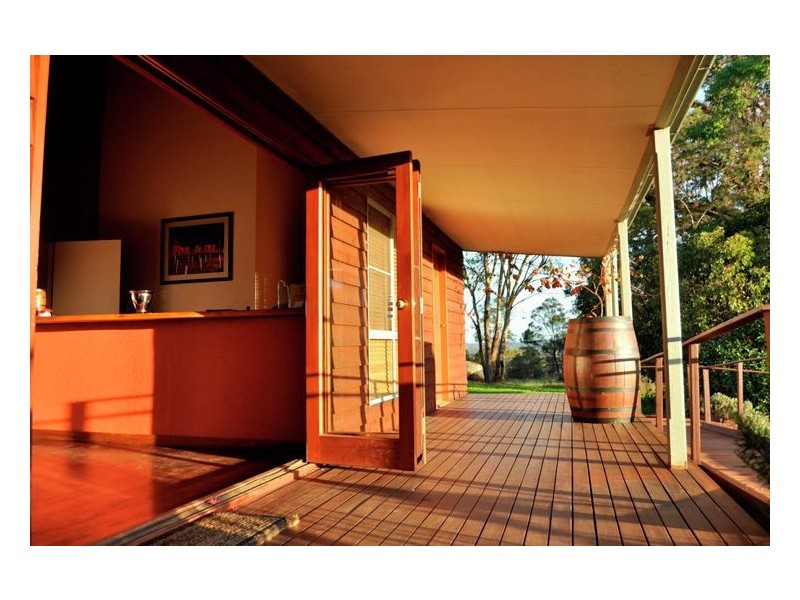 274 Spring Creek Road, Greenlands QLD 4380