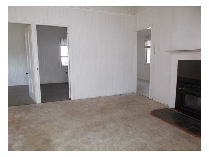 26 McGregor Terrace, Stanthorpe QLD 4380
