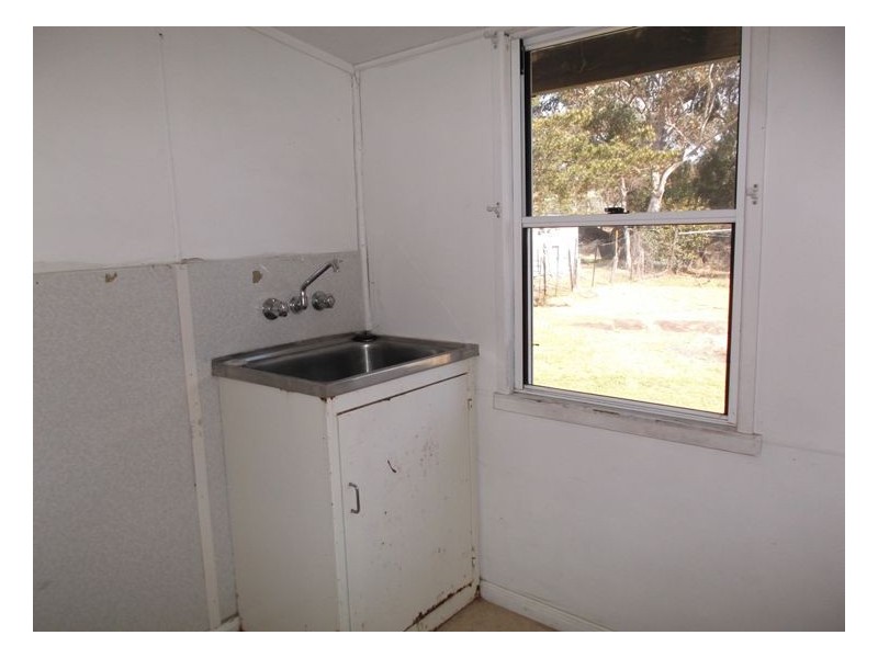 26 McGregor Terrace, Stanthorpe QLD 4380