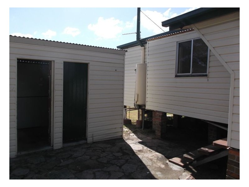 26 McGregor Terrace, Stanthorpe QLD 4380