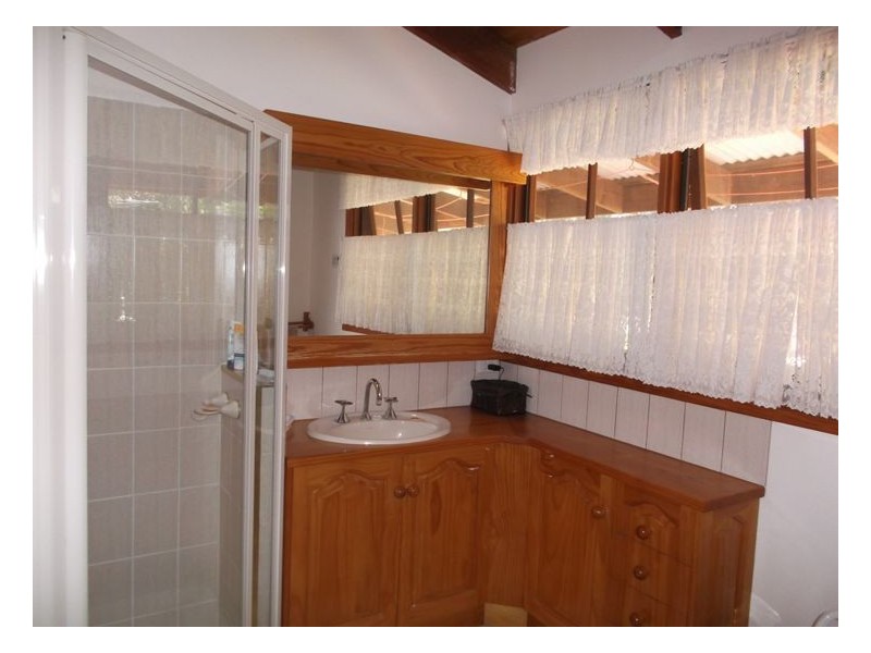 3 Lees Mountain Road, Stanthorpe QLD 4380