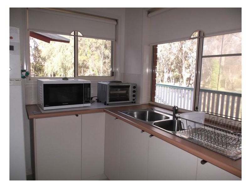 3 Lees Mountain Road, Stanthorpe QLD 4380