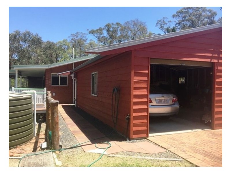 3 Lees Mountain Road, Stanthorpe QLD 4380