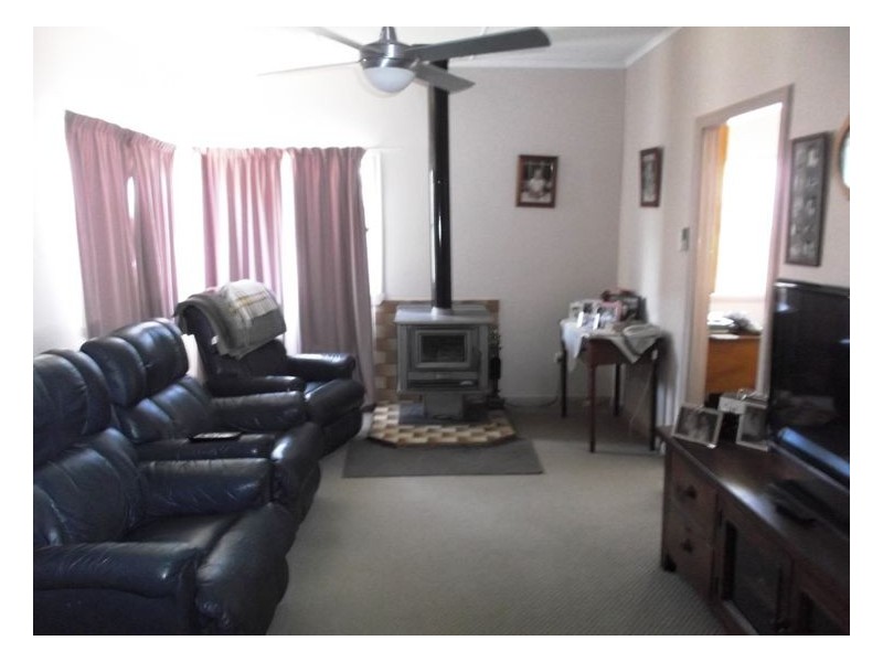 71 Railway Street, Stanthorpe QLD 4380