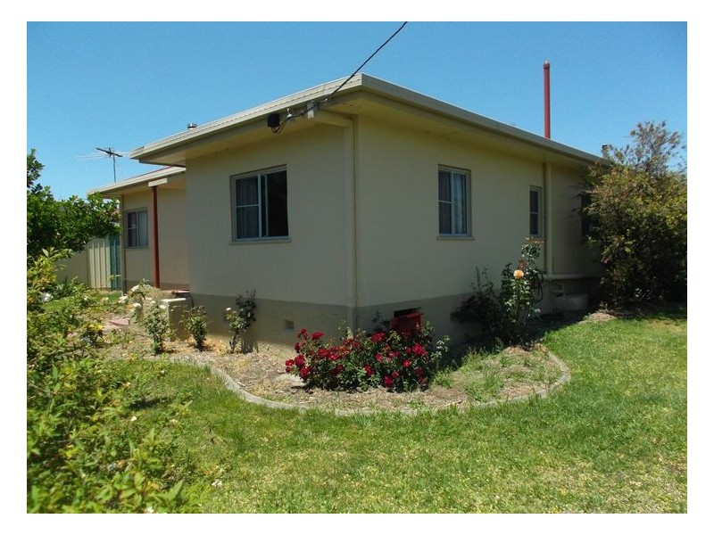 71 Railway Street, Stanthorpe QLD 4380