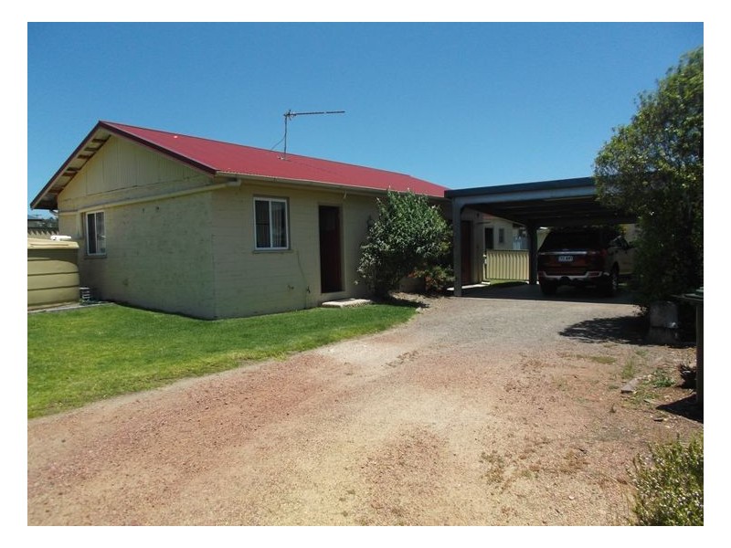 71 Railway Street, Stanthorpe QLD 4380