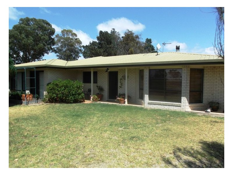 26 Howard Lane, The Summit QLD 4377