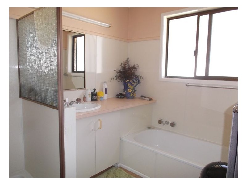 26 Howard Lane, The Summit QLD 4377