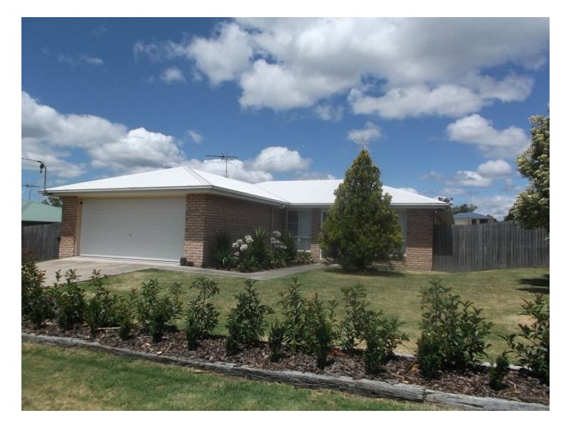 39 Britannia Street, Stanthorpe QLD 4380