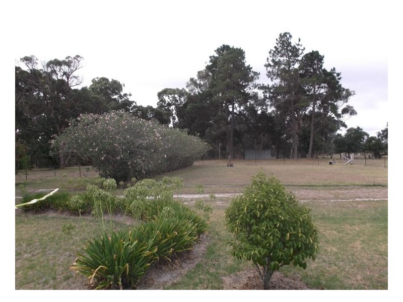 933 Mount Tully Road, Stanthorpe QLD 4380