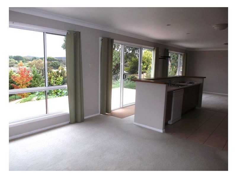 102 Sugarloaf Road, Stanthorpe QLD 4380