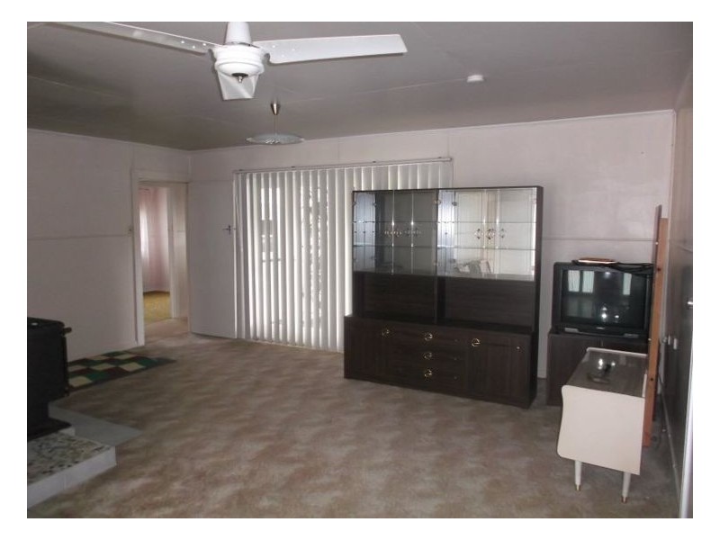 37 College Road, Stanthorpe QLD 4380