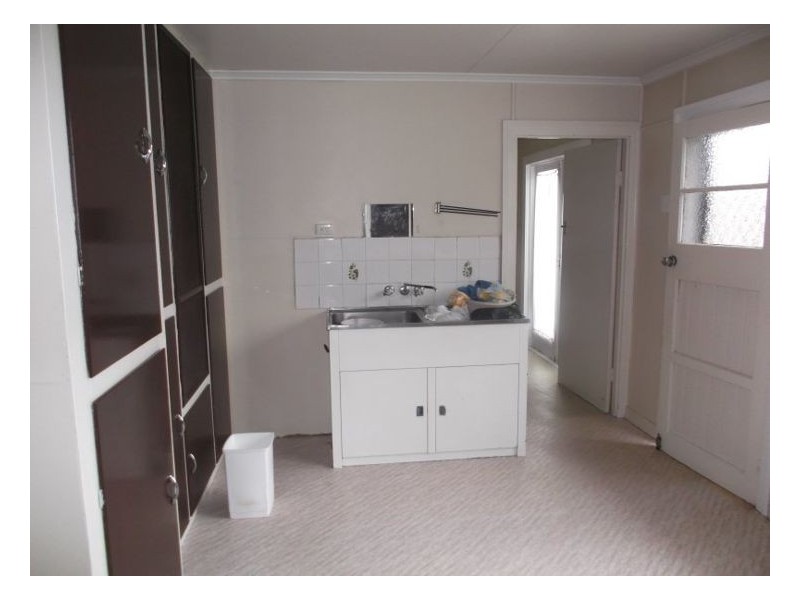 37 College Road, Stanthorpe QLD 4380