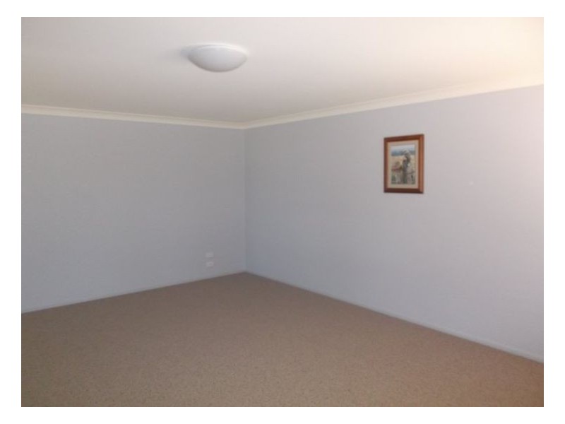 28 Fairway Crescent, Stanthorpe QLD 4380