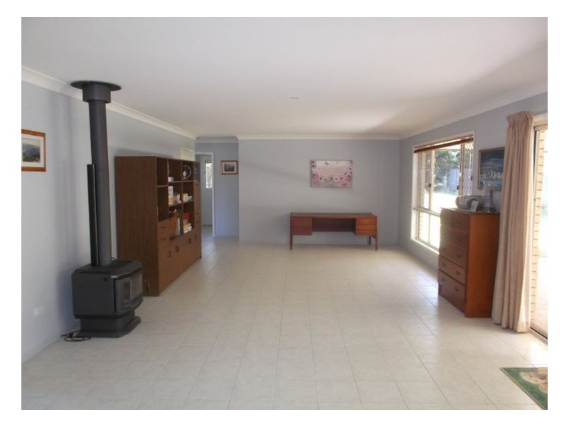 28 Fairway Crescent, Stanthorpe QLD 4380
