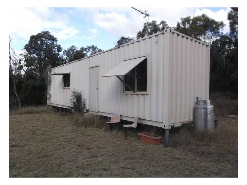 246 Emu Swamp Road, Glen Aplin QLD 4381