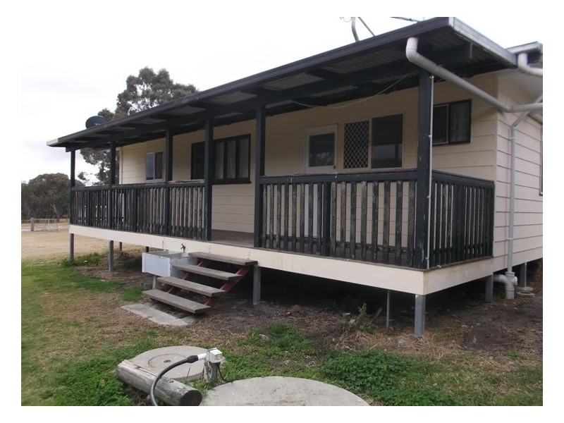 71a Wallace Court, Glen Aplin QLD 4381