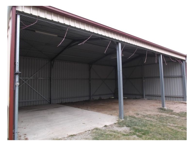 71a Wallace Court, Glen Aplin QLD 4381