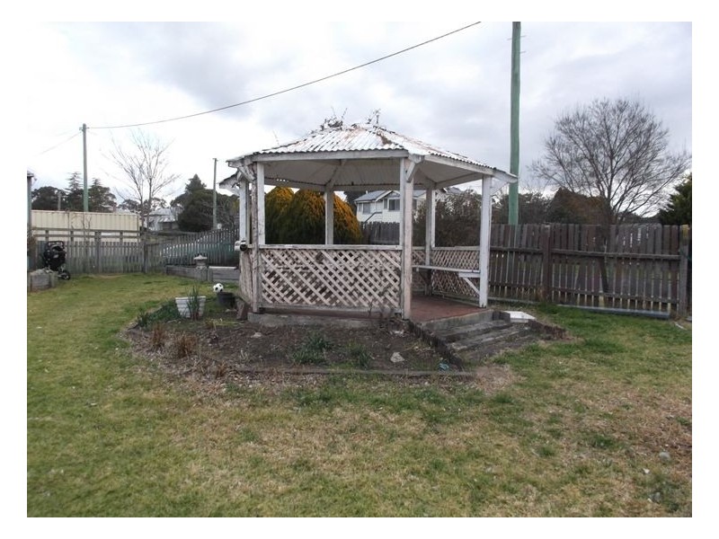 5 College Road, Stanthorpe QLD 4380