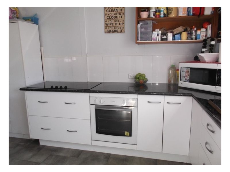 41 Woodlawn Street, Wallangarra QLD 4383