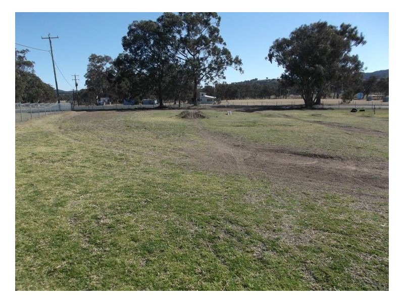 41 Woodlawn Street, Wallangarra QLD 4383