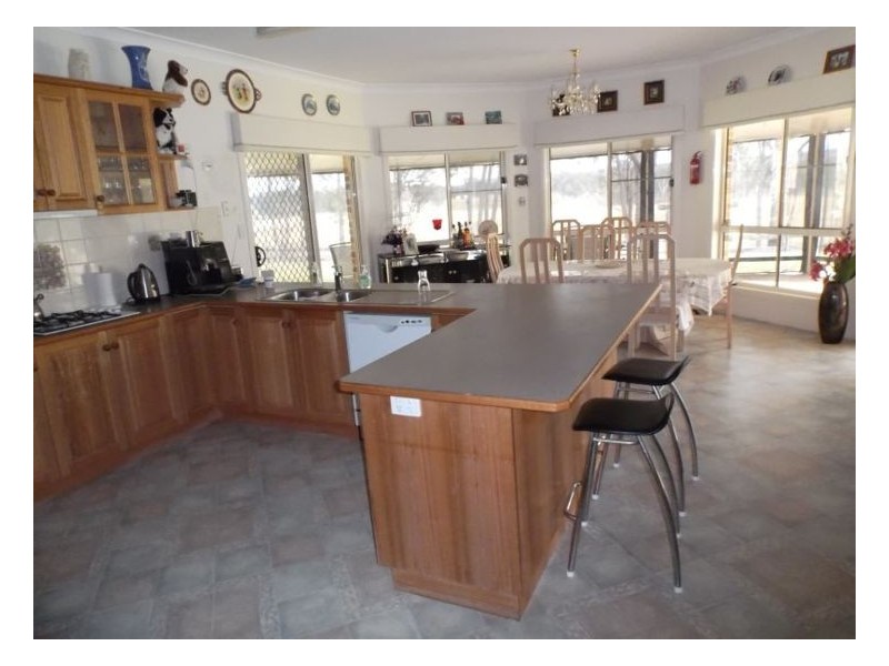 3 McGrath Lane, Applethorpe QLD 4378