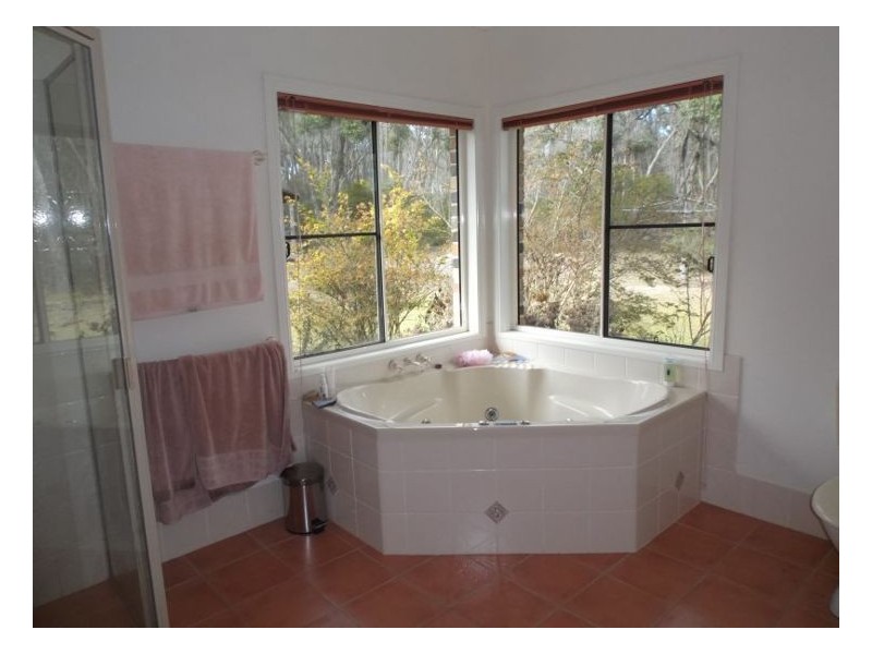 3 McGrath Lane, Applethorpe QLD 4378