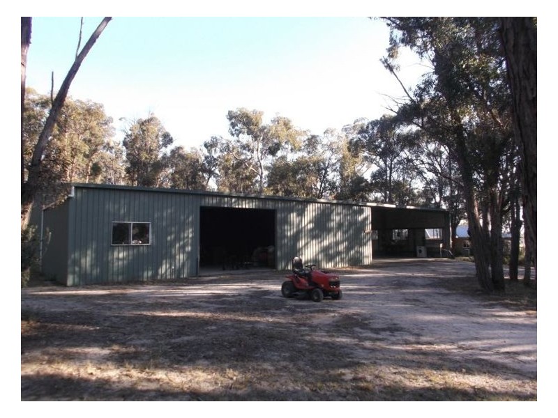 3 McGrath Lane, Applethorpe QLD 4378