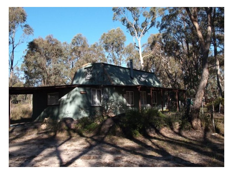 3 McGrath Lane, Applethorpe QLD 4378