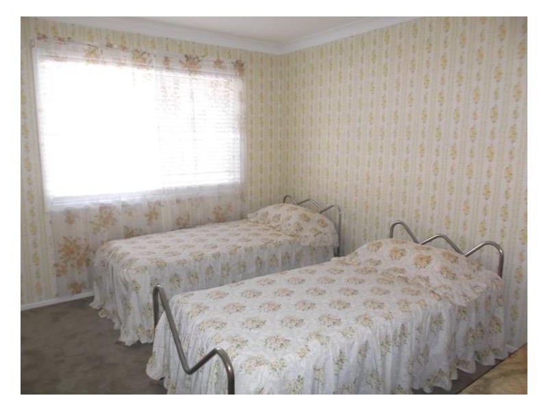 15 High Street, Stanthorpe QLD 4380